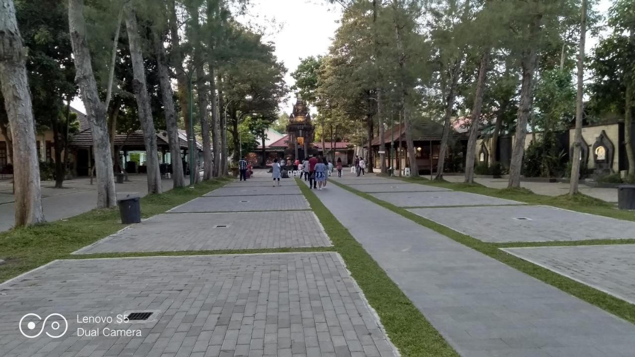 Spot On 93020 Rumah Singgah Ganjuran Бантул Екстериор снимка