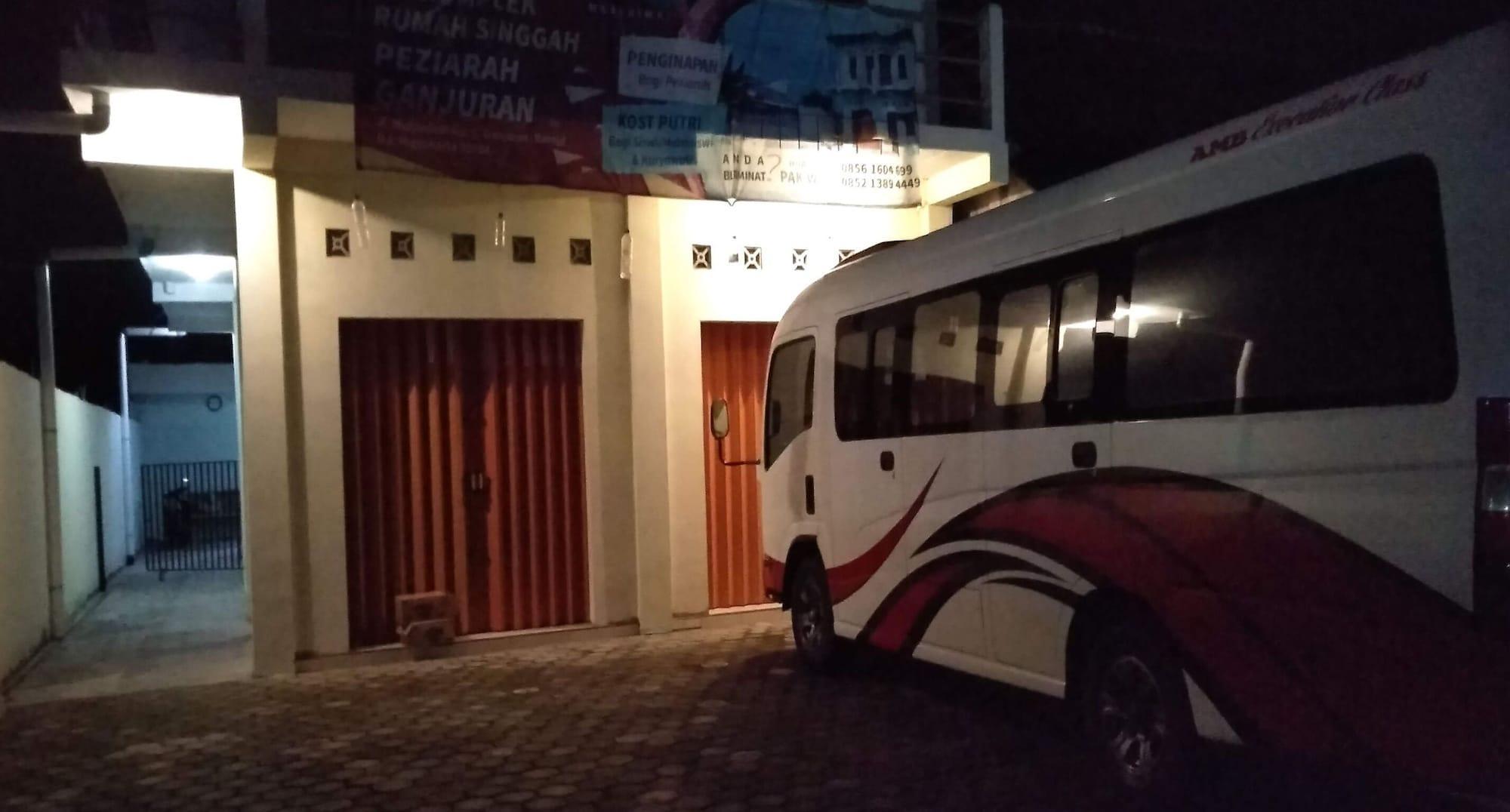 Spot On 93020 Rumah Singgah Ganjuran Бантул Екстериор снимка