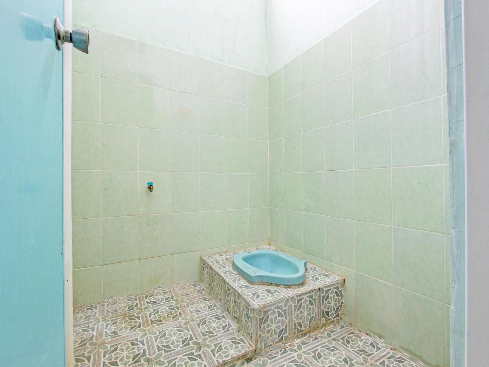 Spot On 93020 Rumah Singgah Ganjuran Бантул Екстериор снимка