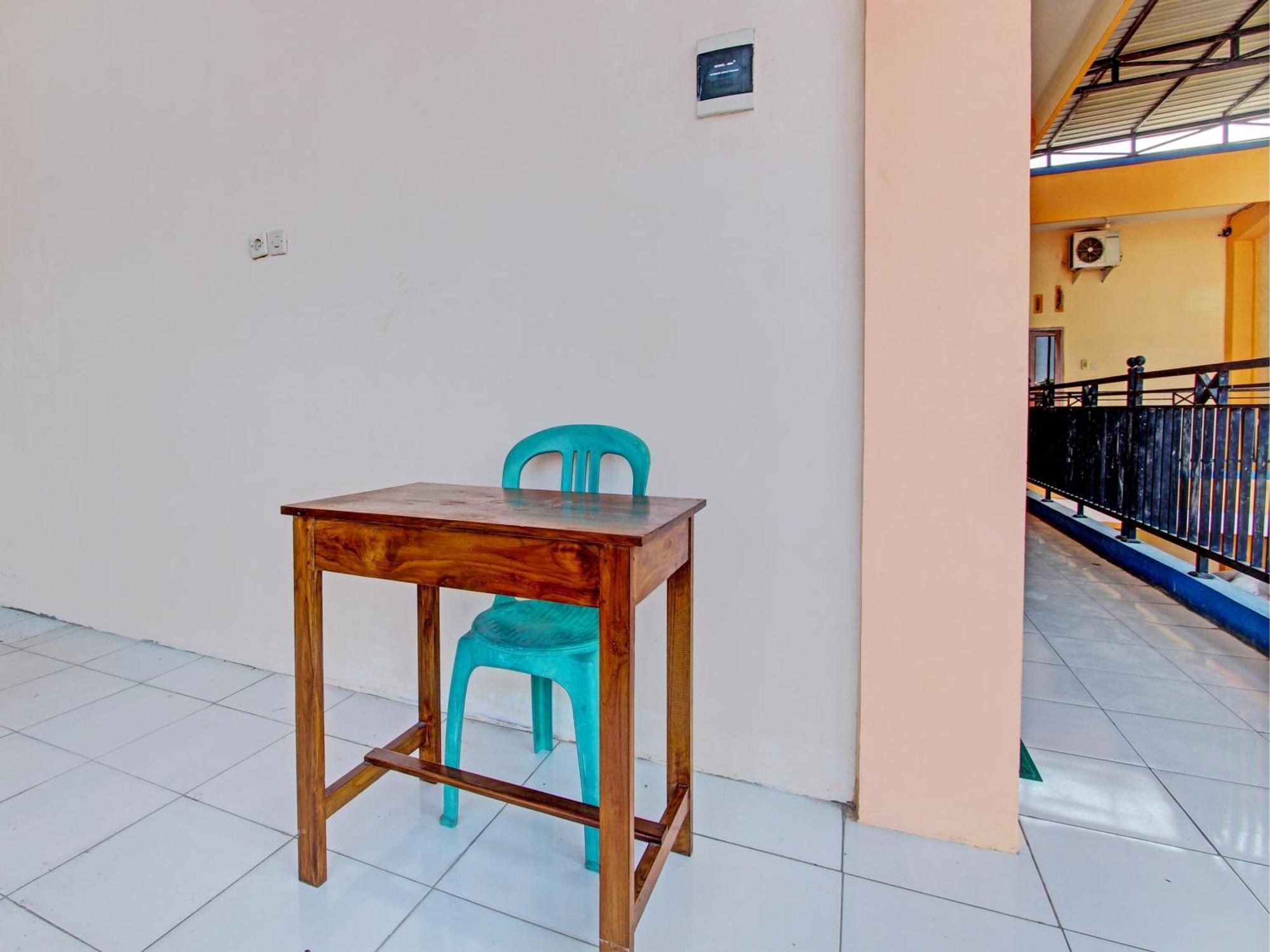 Spot On 93020 Rumah Singgah Ganjuran Бантул Екстериор снимка